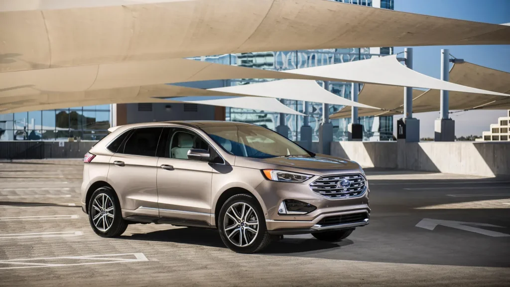 2020 Ford Edge Titanium