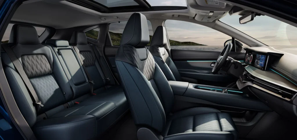 2025 Nissan Murano - Space and Comfort